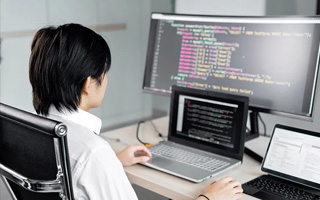 宣汉 ,php声明和调用变量的符号是什么？